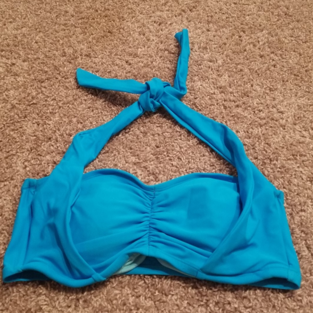 *SOLD*Blue Halter Swimsuit Top